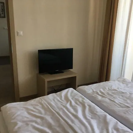 Apartman Lesna Апартаменты